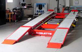 Automobile 4 Post Lifts ID No 2